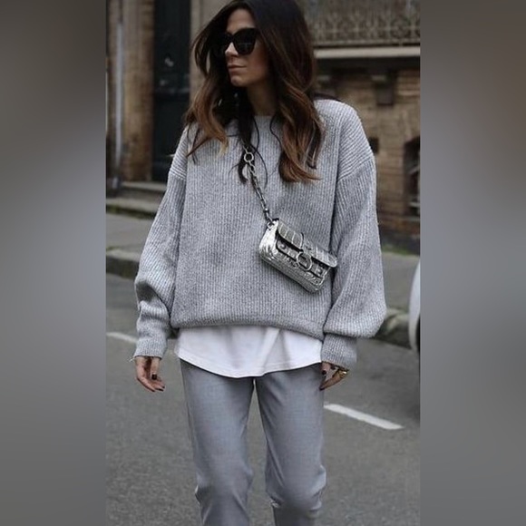 H&M Gray Ribbed Sweater - Picture 5 of 5